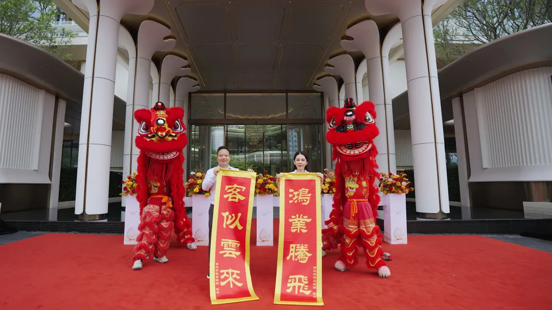 文章附图